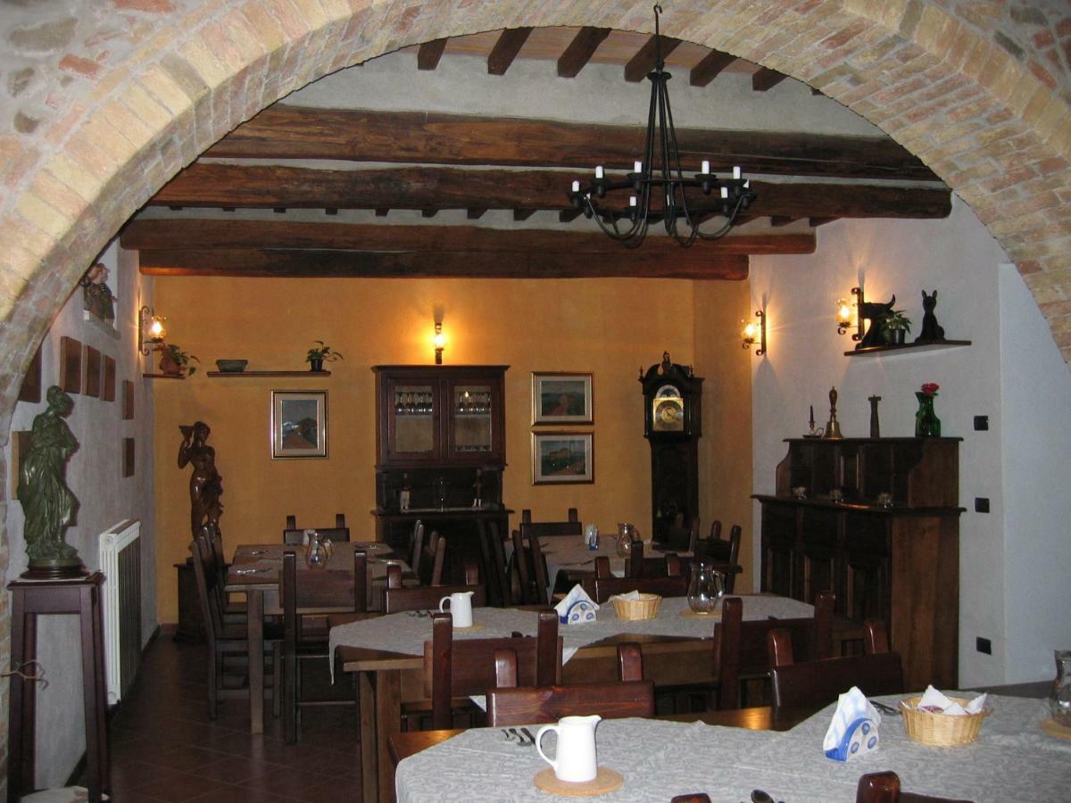 Agriturismo Podere Del Vescovo Montenero d'Orcia Exterior foto